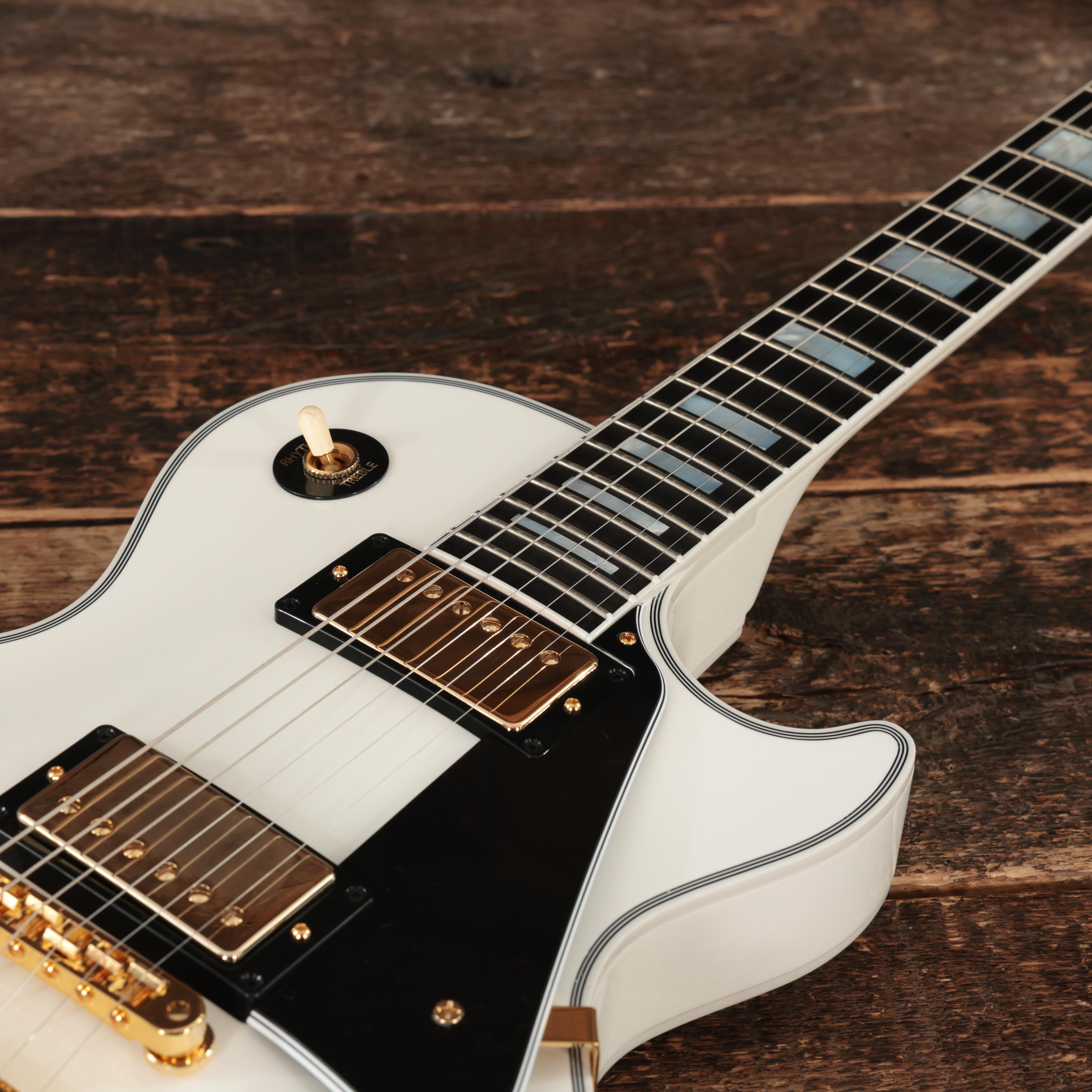 Gibson Custom Shop Les Paul Custom in Alpine White - Andertons